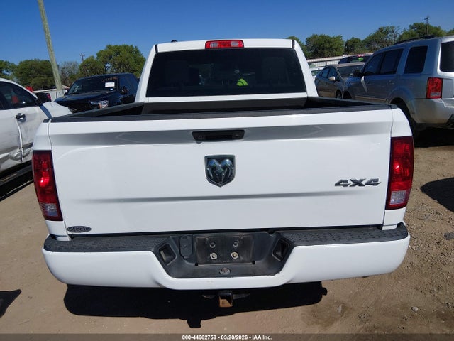 Aukcja sprzedaży 2018 Ram 1500 Express  4x4 5'7 Box, vin: 1C6RR7KG8JS254696, numer aukcji: 44662759