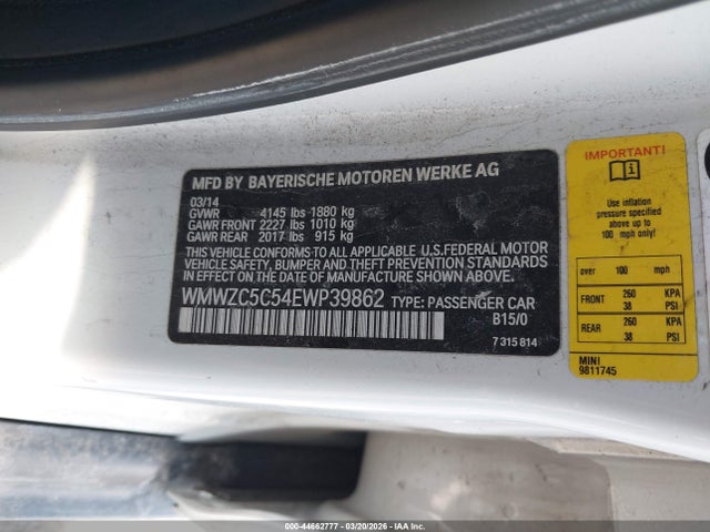 2014 MINI COUNTRYMAN WMWZC5C54EWP39862 Photo 8