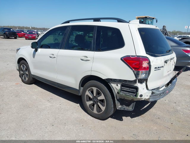 Продаж на аукціоні авто 2018 Subaru Forester 2.5i Premium, vin: JF2SJAEC9JH499805, номер лоту: 44662799
