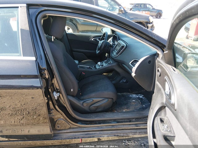 Продажа на аукционе авто 2015 Chrysler 200 Limited, vin: 1C3CCCABXFN595879, номер лота: 44662848