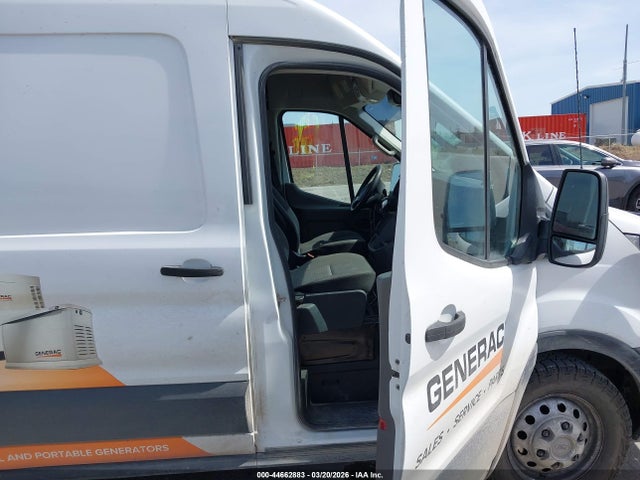 1FTBR2CG4NKA36370 Ford Transit-250