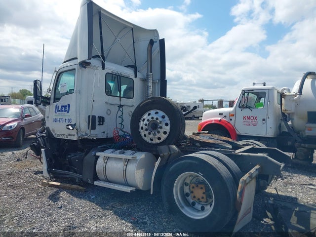 44662919 :رقم المزاد ، 1XKYAK8X4PJ162039 vin ، 2023 Kenworth T680 مزاد بيع