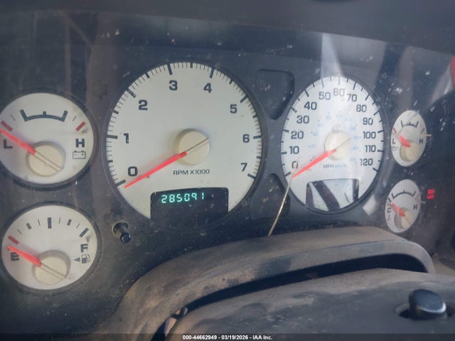 44662949 :رقم المزاد ، 1D7HA18N25S107090 vin ، 2005 Dodge Ram 1500 Slt/laramie مزاد بيع