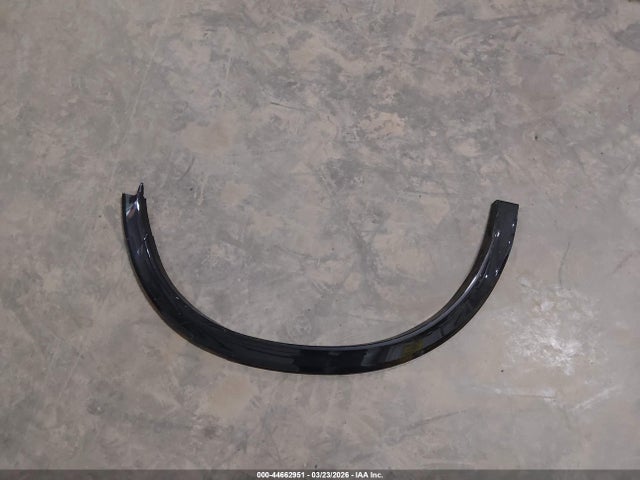 44662951 :رقم المزاد ، W1NKM4GB3SF259974 vin ، 2025 Mercedes-benz Glc 300 Suv مزاد بيع