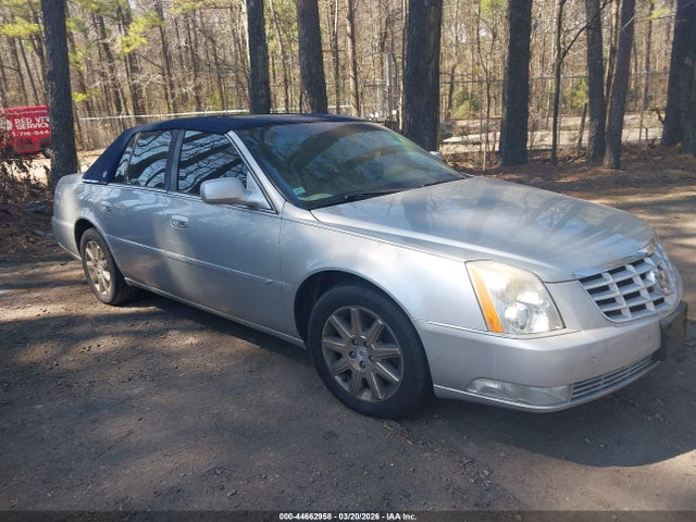 2011 CADILLAC DTS 1G6KH5E69BU134161