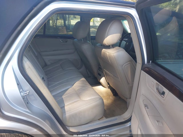 2011 CADILLAC DTS 1G6KH5E69BU134161 Photo 7