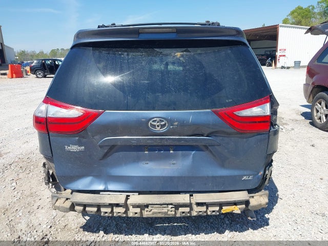 Toyota Sienna Xle 8 Passenger 2015 5TDYK3DC4FS577624 Image 16