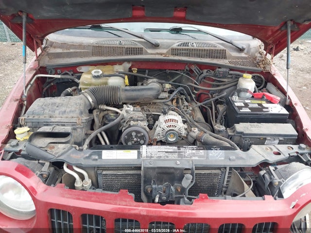 2005 Jeep Liberty Sport მანქანა იყიდება აუქციონზე, vin: 1J4GL48K85W718879, აუქციონის ნომერი: 44663018