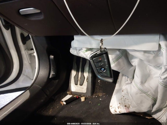 Aukcja sprzedaży 2017 Bmw Alpina B7 Xdrive, vin: WBA7F2C57HG421486, numer aukcji: 44663025