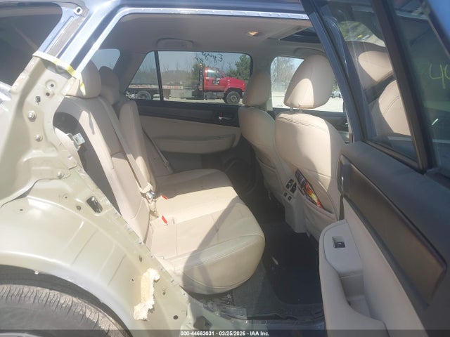 Продажа на аукционе авто 2015 Subaru Outback 2.5i Limited, vin: 4S4BSANC5F3252423, номер лота: 44663031