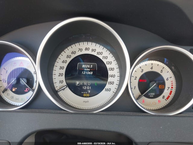 44663058 :رقم المزاد ، WDDGF8ABXDA830776 vin ، 2013 Mercedes-benz C 300 Luxury 4matic مزاد بيع