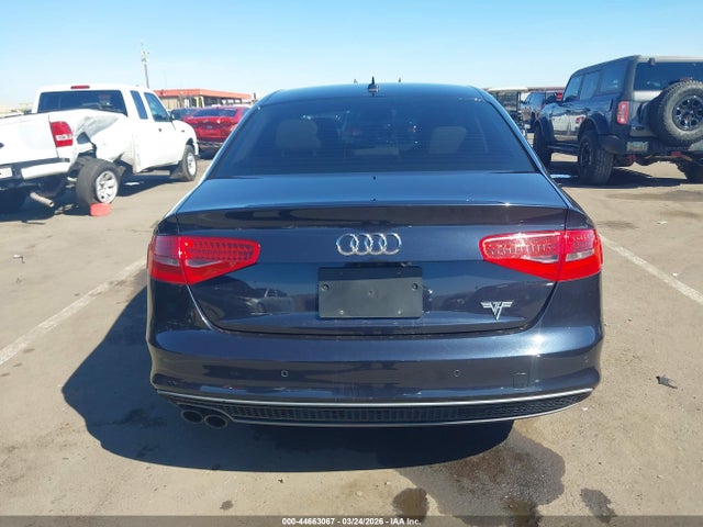 Продаж на аукціоні авто 2014 Audi A4 2.0t Premium, vin: WAUFFAFL6EN014198, номер лоту: 44663067