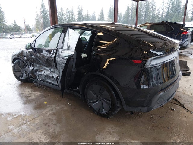 7SAYGDED5TF549588 Tesla Model Y Premium Rear-wheel Drive/standard Rear-wheel Drive