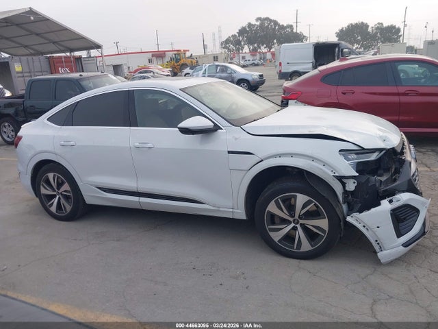 Audi Q8 E-tron S Line Premium Plus Quattro 2024 WA1CAAGE6RB016572 Image 13