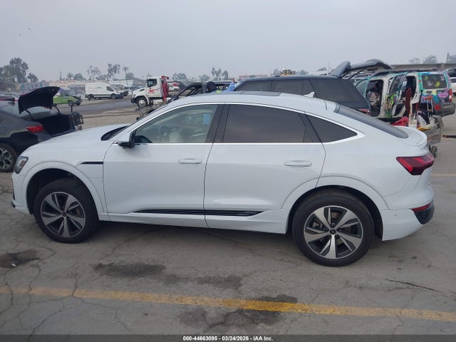 Audi Q8 E-tron S Line Premium Plus Quattro 2024 WA1CAAGE6RB016572 Image 14