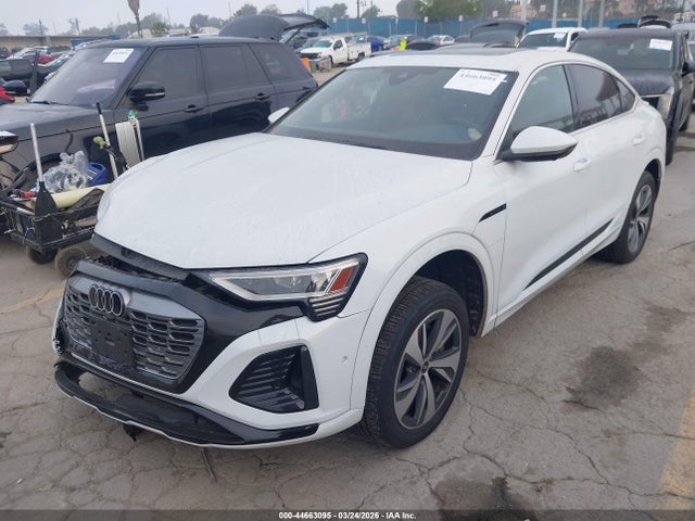 Audi Q8 E-tron S Line Premium Plus Quattro 2024 WA1CAAGE6RB016572 Image 2