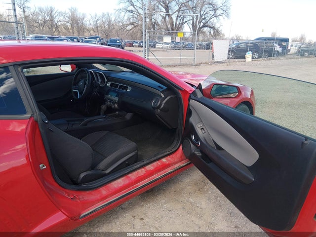 44663108 :رقم المزاد ، 2G1FA1E38C9207304 vin ، 2012 Chevrolet Camaro 2ls مزاد بيع