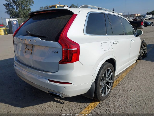 2016 VOLVO XC90 YV4A22PK9G1091725 Photo 3