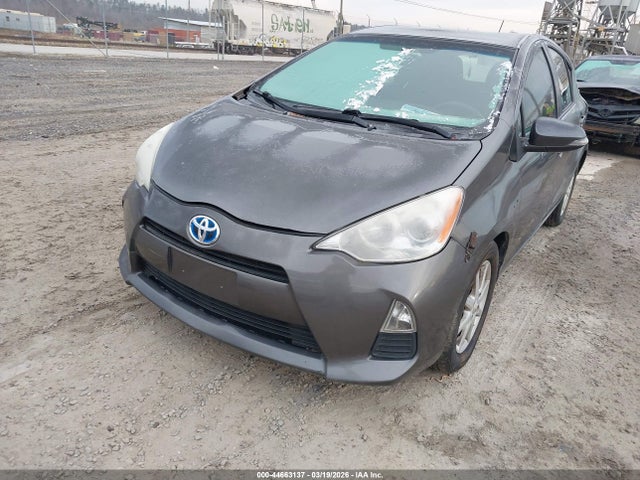 2013 TOYOTA PRIUS C JTDKDTB3XD1545368 Photo 5