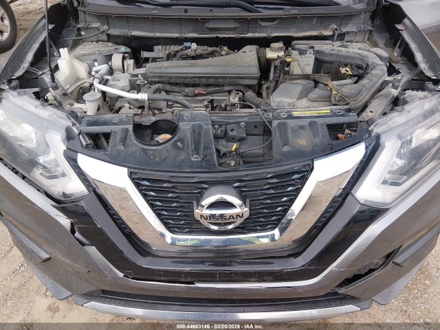 44663146 :رقم المزاد ، KNMAT2MT0HP540575 vin ، 2017 Nissan Rogue S مزاد بيع