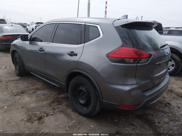 44663146 :رقم المزاد ، KNMAT2MT0HP540575 vin ، 2017 Nissan Rogue S مزاد بيع
