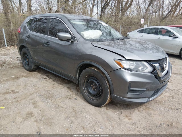 44663146 :رقم المزاد ، KNMAT2MT0HP540575 vin ، 2017 Nissan Rogue S مزاد بيع