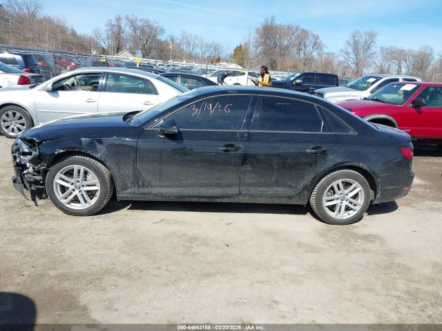 Продажа на аукционе авто 2017 Audi A4 2.0t Premium, vin: WAUANAF48HN066331, номер лота: 44663155