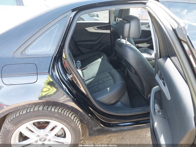 Продажа на аукционе авто 2017 Audi A4 2.0t Premium, vin: WAUANAF48HN066331, номер лота: 44663155
