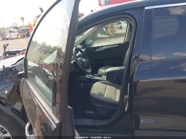 2020 Ford Escape Se მანქანა იყიდება აუქციონზე, vin: 1FMCU0G66LUA68551, აუქციონის ნომერი: 44663187