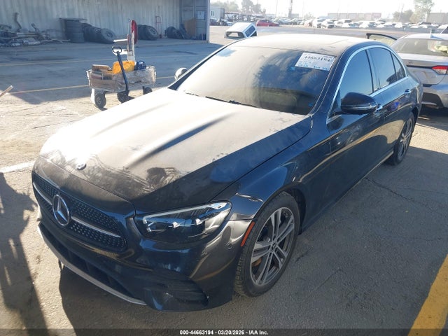 2021 Mercedes-benz E 350 მანქანა იყიდება აუქციონზე, vin: W1KZF8DB4MA904262, აუქციონის ნომერი: 44663194