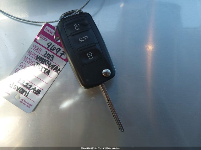 Продаж на аукціоні авто 2013 Volkswagen Jetta 2.0l S, vin: 3VW1K7AJ6DM222248, номер лоту: 44663233