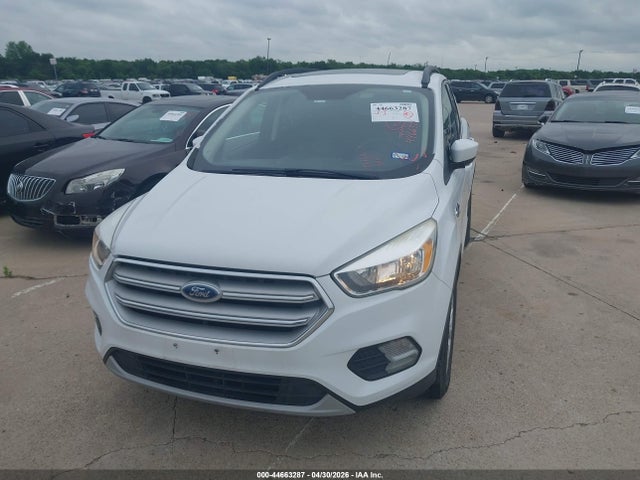 1FMCU0GD7JUA73849 Ford ESCAPE SE
