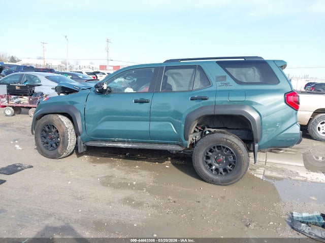Продажа на аукционе авто 2025 Toyota 4runner Hybrid Trd Off Road Premium, vin: JTEVB5BR6S5008257, номер лота: 44663308
