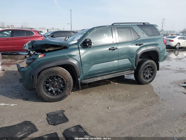 Продажа на аукционе авто 2025 Toyota 4runner Hybrid Trd Off Road Premium, vin: JTEVB5BR6S5008257, номер лота: 44663308