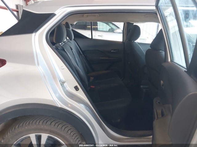 3N1CP5CU0KL518994 Nissan KICKS SV