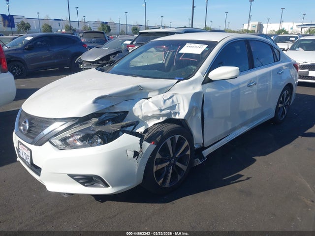Nissan Altima 2.5 Sr 2016 1N4AL3AP1GN380526 Image 2