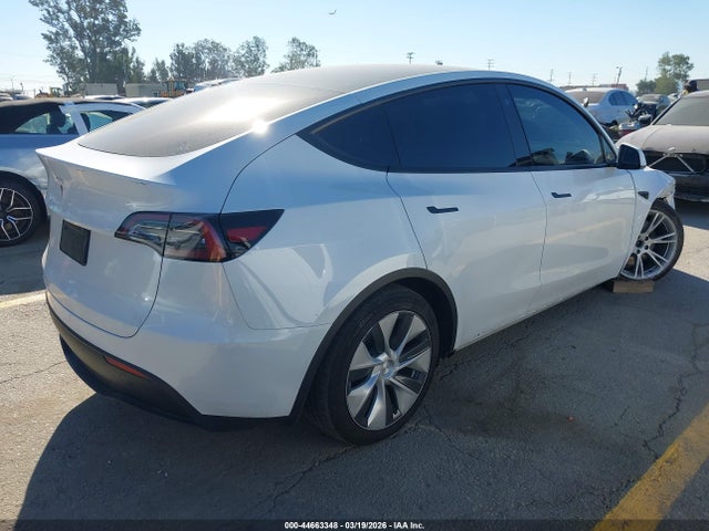 2023 TESLA MODEL Y 7SAYGAEE1PF752992 Photo 3