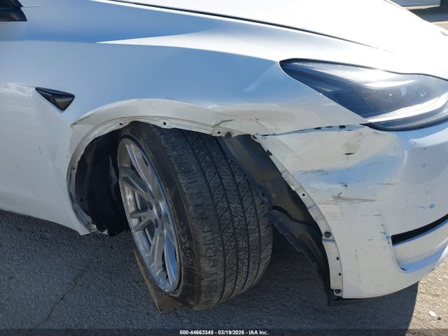 2023 TESLA MODEL Y 7SAYGAEE1PF752992 Photo 5