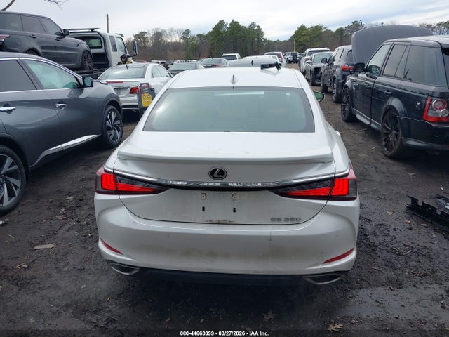 44663399 :رقم المزاد ، 58ADZ1B12RU180899 vin ، 2024 Lexus Es 350 مزاد بيع