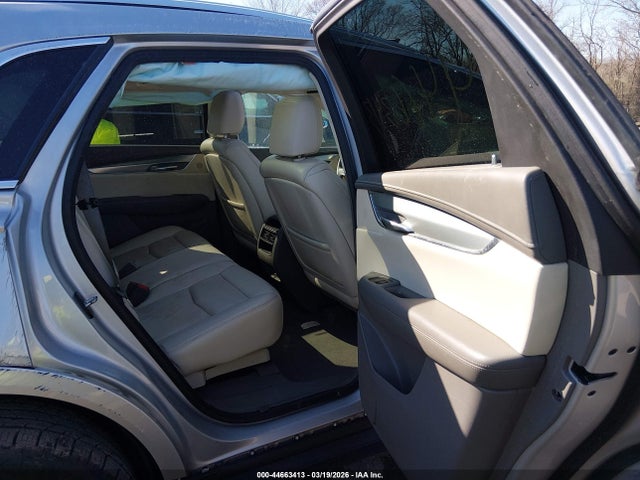 Продаж на аукціоні авто 2017 Cadillac Xt5 Premium Luxury, vin: 1GYKNCRS9HZ117898, номер лоту: 44663413