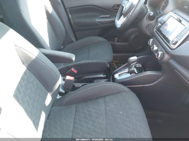 3N1CP5BV4ML478884 Nissan Kicks S Xtronic Cvt
