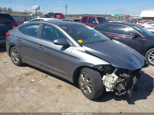 2018 Hyundai Elantra Sel მანქანა იყიდება აუქციონზე, vin: 5NPD84LF2JH299187, აუქციონის ნომერი: 44663419