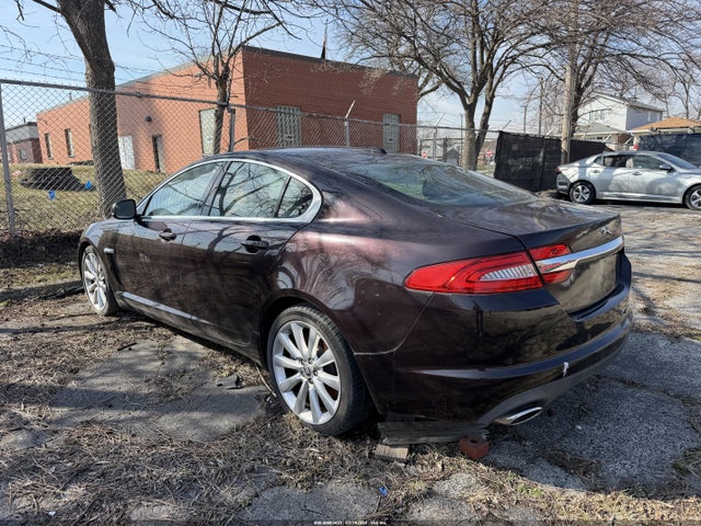 44663423 :رقم المزاد ، SAJWA0HB9CLS53545 vin ، 2012 Jaguar Xf Portfolio مزاد بيع
