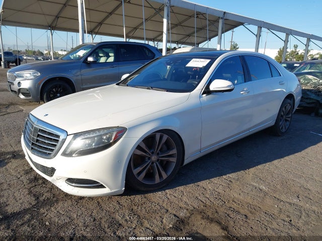 WDDUG8CB4GA240395 Mercedes-Benz S 550