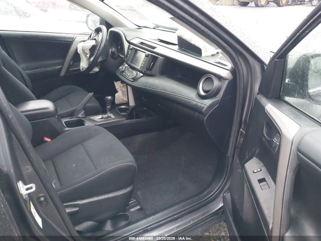 2T3RFREV1GW492378 Toyota Rav4 Xle
