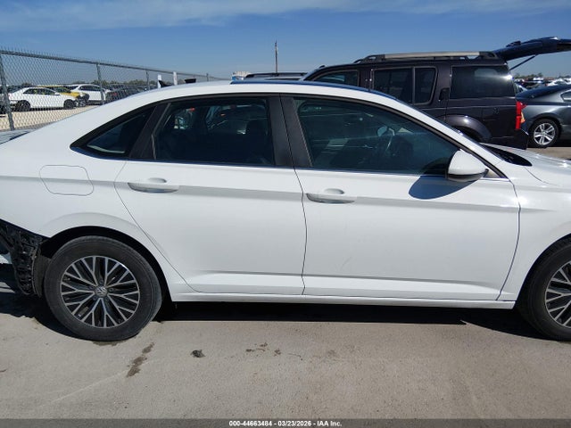 3VWC57BU8KM263079 Volkswagen Jetta 1.4t R-line/1.4t S/1.4t Se