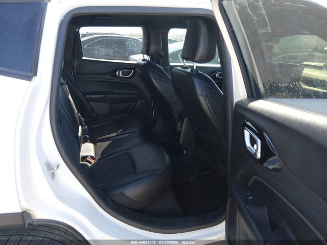44663502 :رقم المزاد ، 3C4NJDBN9PT508449 vin ، 2023 Jeep Compass Altitude 4x4 مزاد بيع