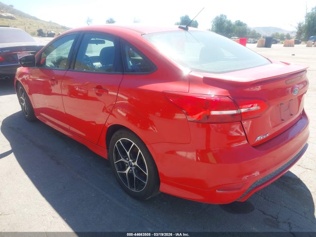 1FADP3F20GL405927 Ford FOCUS SE