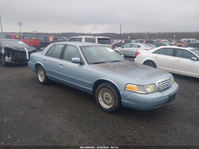 1999 FORD CROWN VICTORIA 2FAFP74W0XX150107