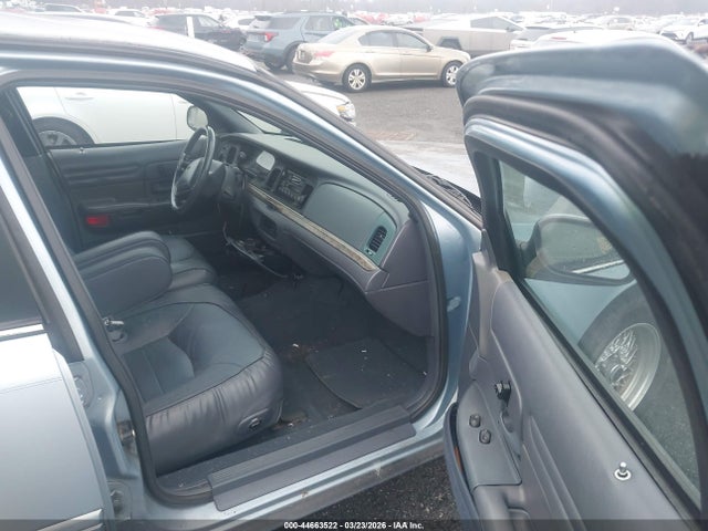 1999 FORD CROWN VICTORIA 2FAFP74W0XX150107 Photo 4
